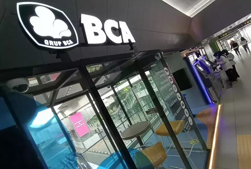 Saham BBCA Melemah, Apa yang Terjadi?