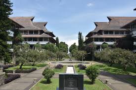 ITB: Dimana Inovasi dan Prestasi Berpadu – Panduan Lengkap Mengenai Institut Teknologi Bandung