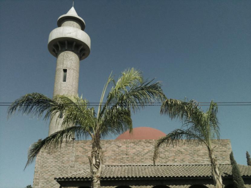 Jadwal Sholat Hari Ini di Surabaya (9 April 2025): Panduan Ibadah yang Tepat Waktu