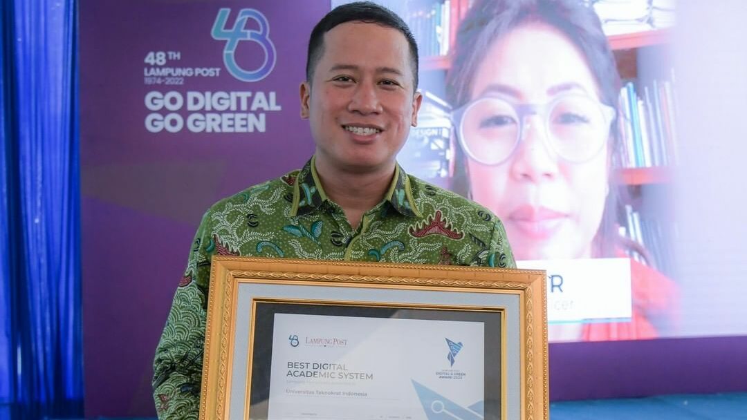 UNIVERSITAS TEKNOKRAT INDONESIA: Penerima Penghargaan Sistem Akademik Digital Terbaik dari Lampung Post