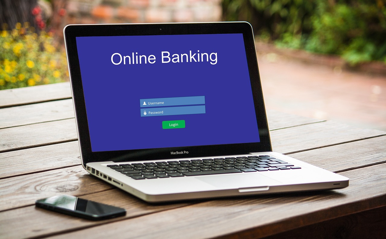 Internet Banking Mandiri (Livin): Persyaratan dan Proses Pendaftarannya