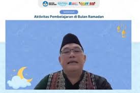 Pembelajaran Selama Ramadhan Harus Sesuai Kurikulum, Kata Kemendikdasmen