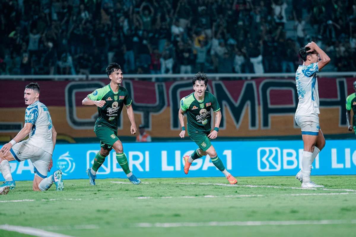 Persebaya Gagal Raih Tiga Poin, Pelatih Minta Suporter Tidak Salahkan Pemain
