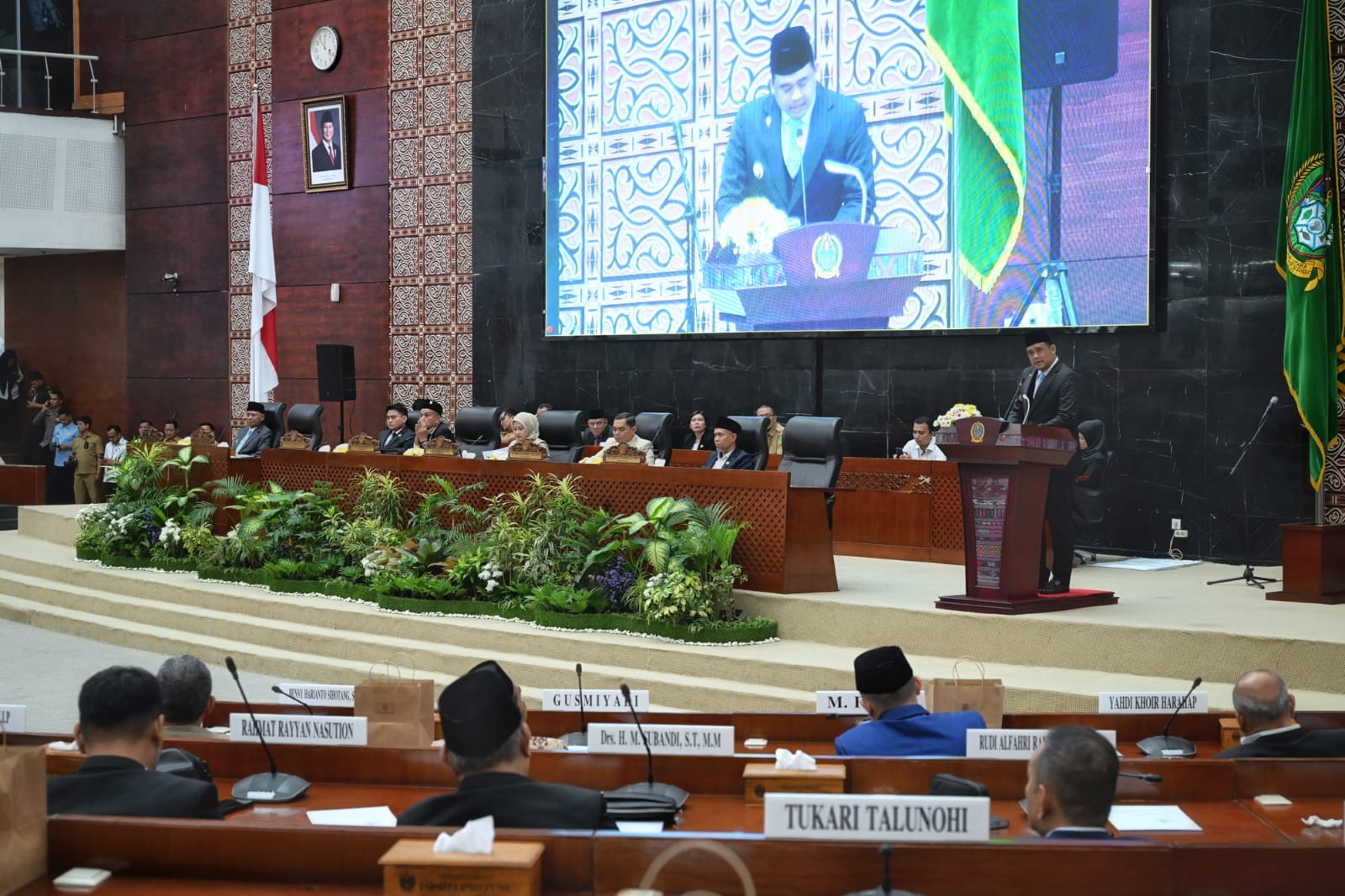Bobby Nasution Targetkan Seluruh Wilayah Sumut Tercover UHC dalam Dua Tahun: Langkah Strategis untuk Peningkatan Kesehatan Masyarakat