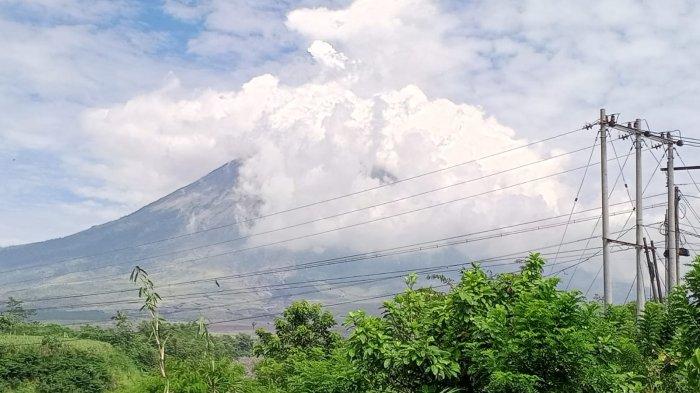 Gunung Semeru Kembali Erupsi, Lima Kali Letusan Terjadi dalam Sehari