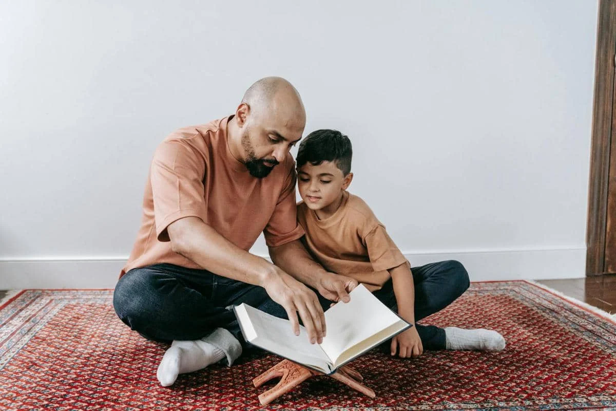5 Kebiasaan Bonding Ayah dan Anak yang Berdampak Seumur Hidup Menurut Ilmu Psikologi