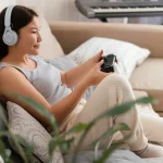 5 Kebiasaan Mendengarkan Musik yang Dapat Menurunkan Kortisol Menurut Ilmu Psikologi