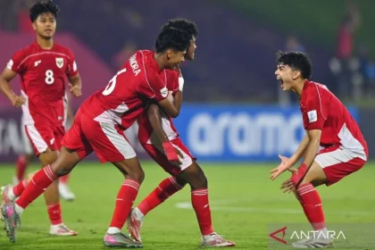 Alireza Faghani: Kontroversi Wasit di Balik Kemenangan Inggris atas Meksiko di Piala Dunia