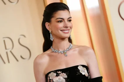 Anne Hathaway Harap Anaknya Bisa Sebaik Tom Holland [titlebase], Berikut Alasannya