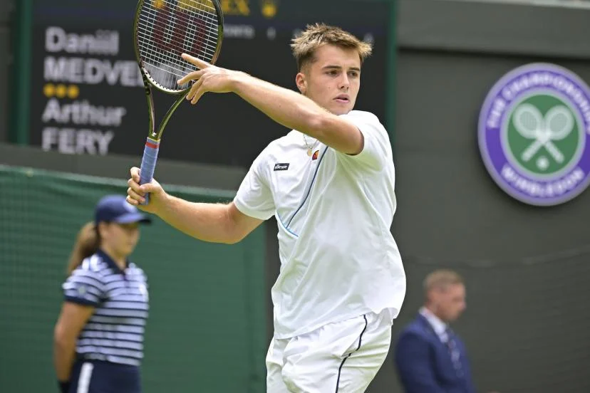 Arthur Fery Mencuri Perhatian di Wimbledon 2026