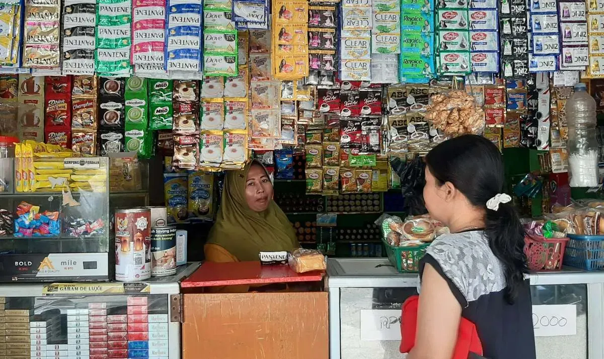 Disebut tak bisa bersaing dengan minimarket dan warung Madura, Zulhas: Kopdes bukan supermarket