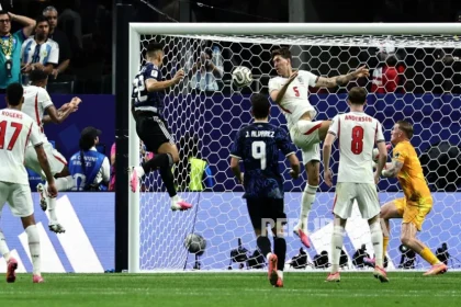 Emiliano Martinez Ungkap Kunci Kebangkitan Argentina: Inggris Makin Mundur Setelah Unggul