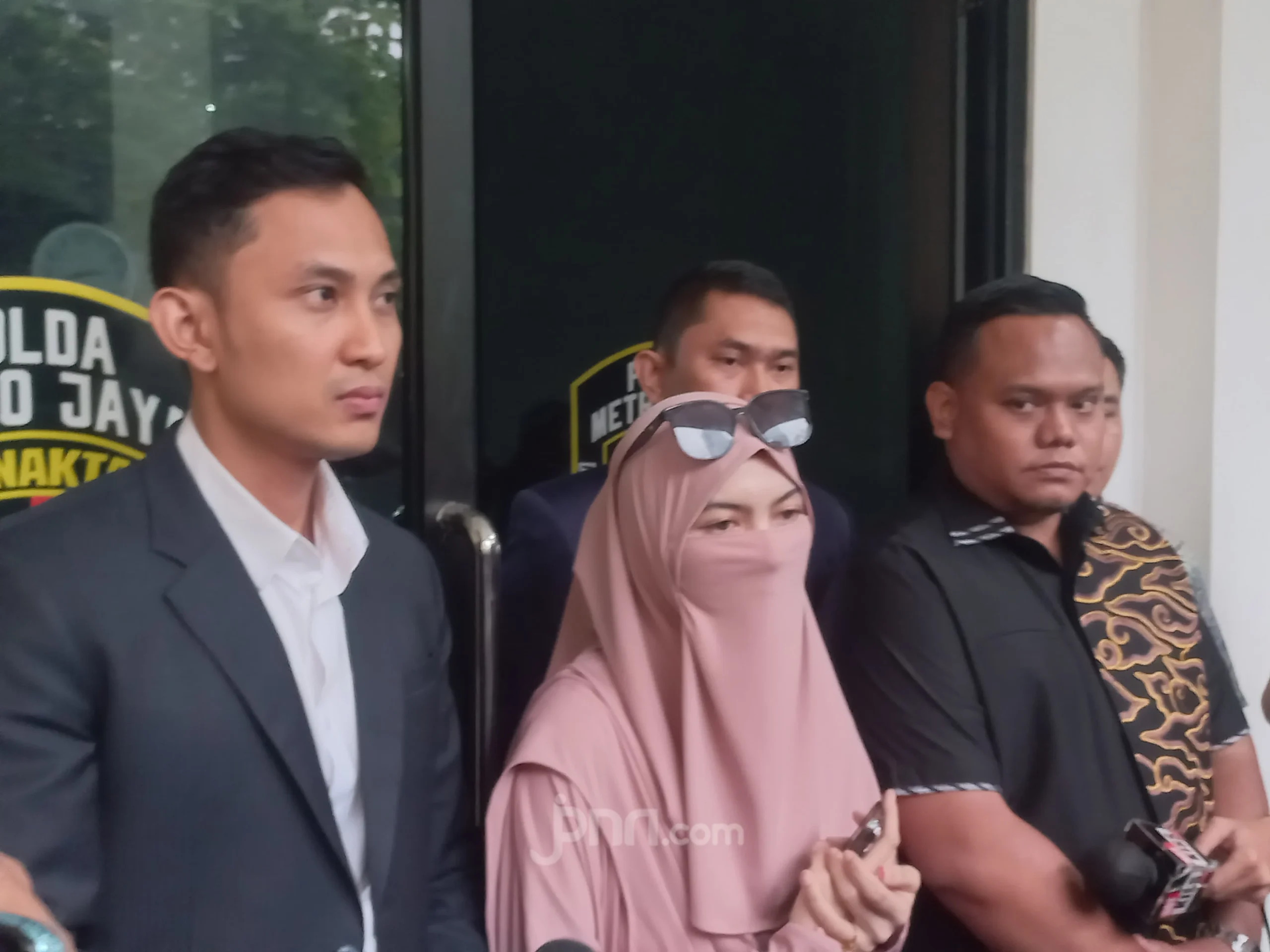 Fakta Soal Putusan Perceraian Wardatina Mawa dan Insanul Fahmi, Cerai Setelah 7 Tahun Menikah