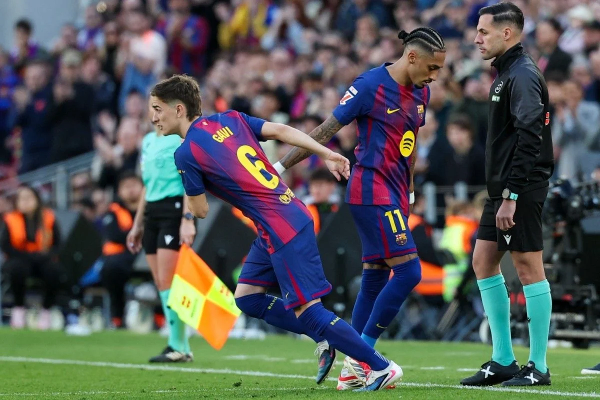 FC Barcelona: Antara Persaingan di Lapangan dan Pertarungan di Transfer Pemain