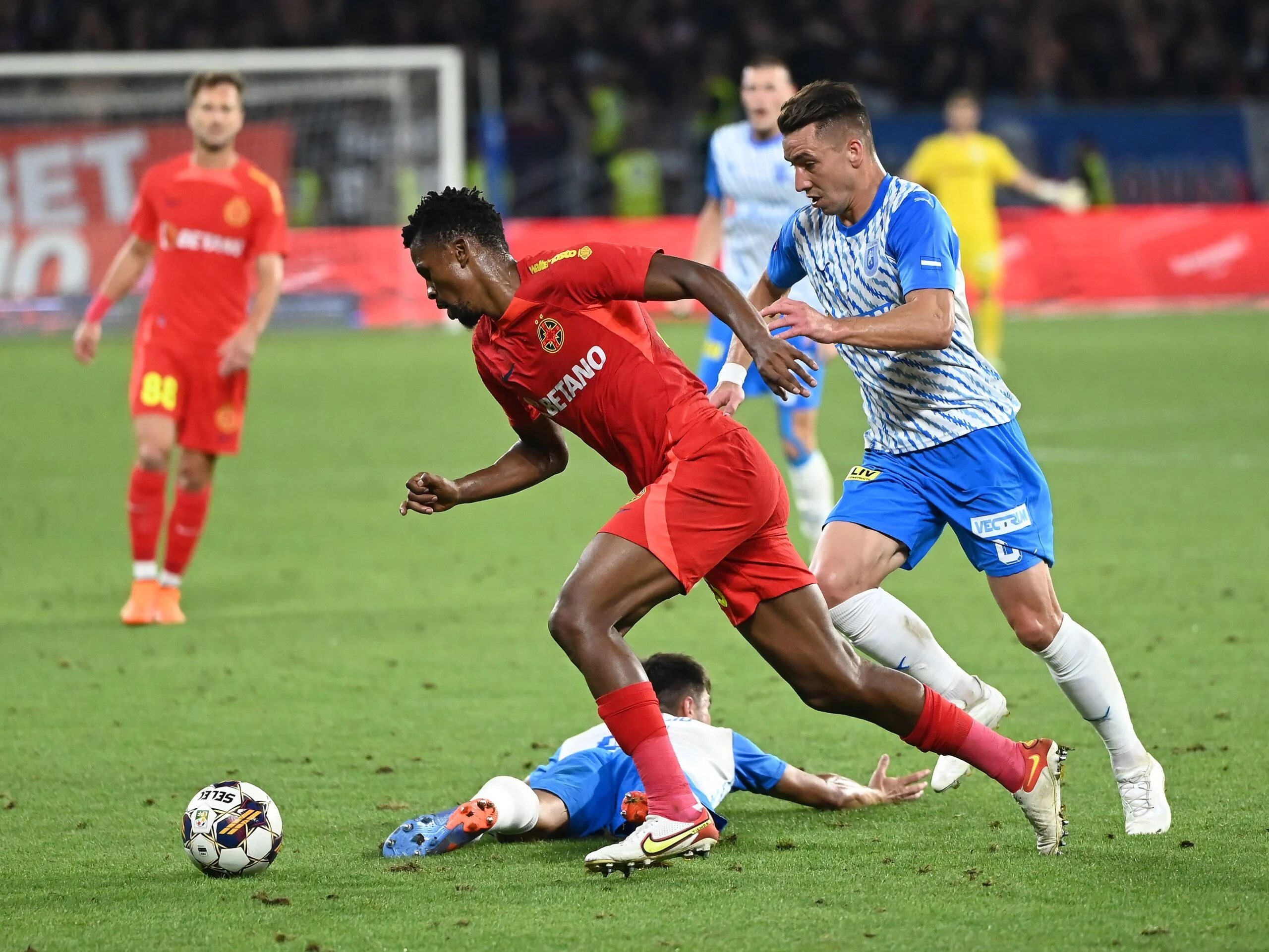 FCSB Optimis dengan Kembalinya Ngezana