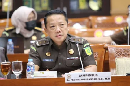 Febrie Adriansyah Ditahan Tanpa Rompi-Borgol: Fokus pada Substansi Hukum, Masih Jaksa Aktif & Terima Gaji