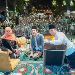 Gubernur Khofifah Bersama Ribuan Masyarakat Khusyuk Bersholawat Bareng Gus Iqdam: 'Kami Perlu Fondasi Sosial dan Spiritual yang Kuat'
