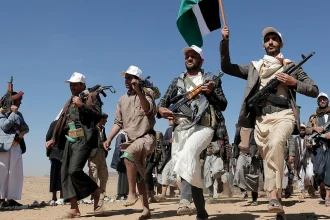 Houthi Ancam Kepung Arab Saudi Buntut Serangan Bandara Sanaa