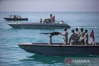 IRGC Rilis Video Serangan Balasan Targetkan 85 Pangkalan Militer AS di Teluk, Puluhan Tentara Tewas