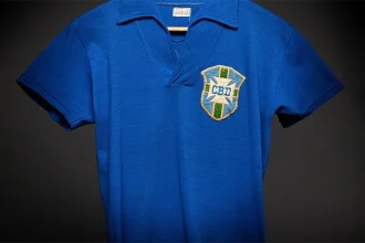 Jersey final Piala Dunia 1958 milik Pele laku Rp88,2 miliar, memorabilia sepak bola termahal kedua
