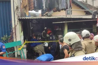 Kebakaran hebat di Semarang, 1 perempuan ditemukan tewas dalam insiden mengerikan