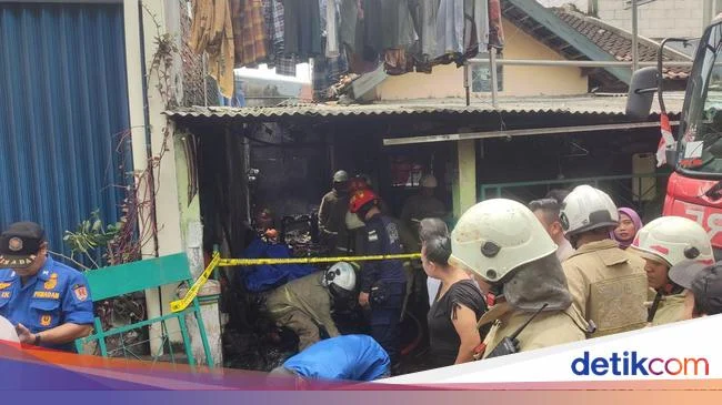 Kebakaran hebat di Semarang, 1 perempuan ditemukan tewas dalam insiden mengerikan