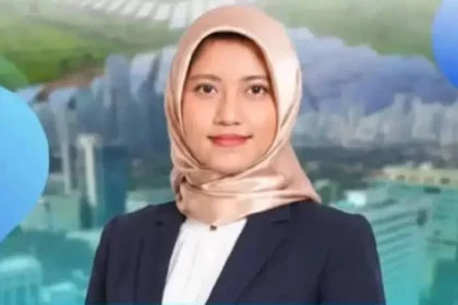 Kisah Inspiratif Aisyah Zakiyyah: Dari Sales Mobil hingga Komisaris BUMN, Siapa Dia?