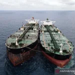 Ledakan Kapal Tanker di Selat Hormuz, Iran Klaim Kapal Keluar Jalur Hingga Hantam Ranjau Laut