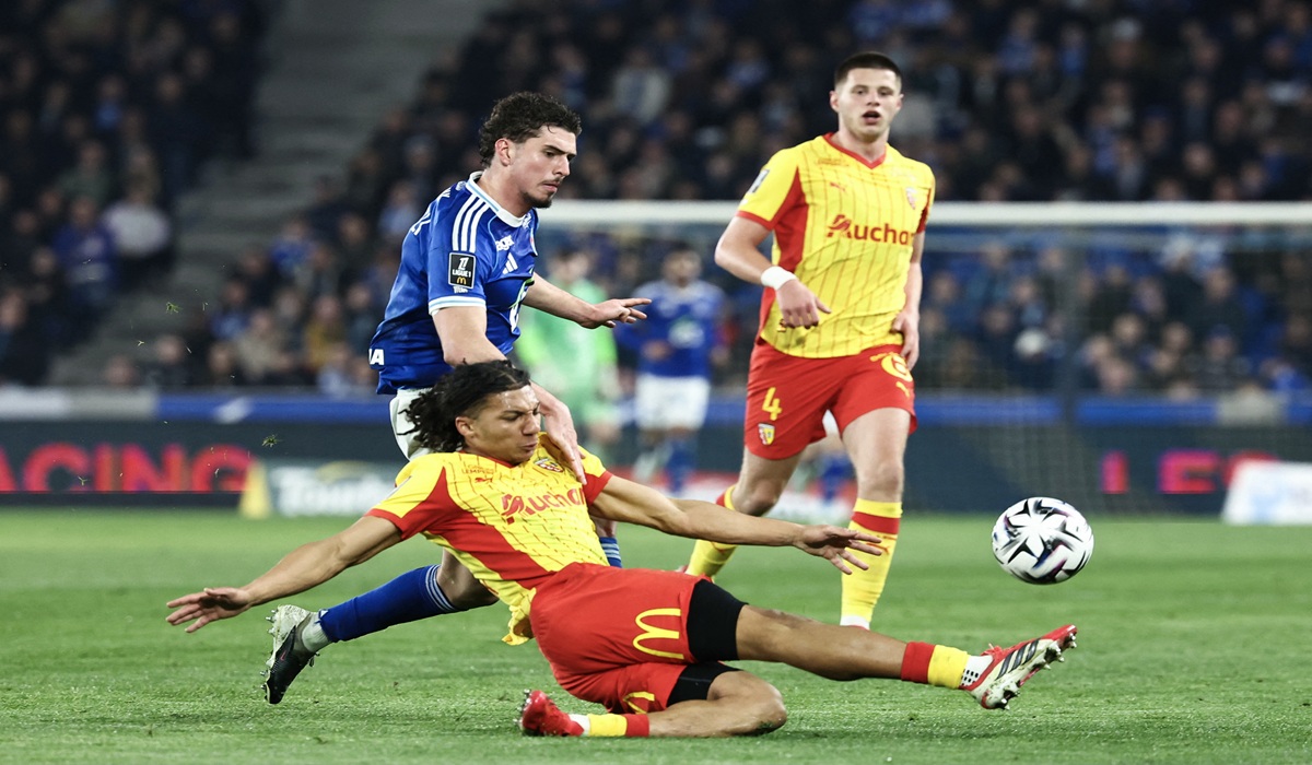 Lens vs Charleroi: Pertarungan Sengit di Dunia Sepak Bola