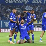 Mariano Peralta Menyaksikan Kemenangan Persib Bandung Atas DPMM FC: Reaksi Mariano Peralta nonton Persib Bandung menang lawan DPMM FC