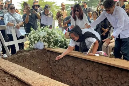 Masih Berduka usai Meninggalnya Temon, Istri Ungkap sang Komedian Datang di Mimpi: Kenangan yang Tak Terlupakan