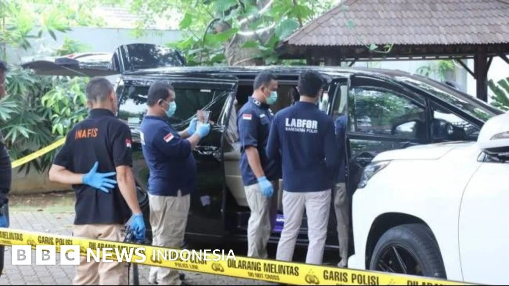 Ngerinya saat penumpang berjatuhan ke jalan, ini identitas 12 korban meninggal di jalur Pantura