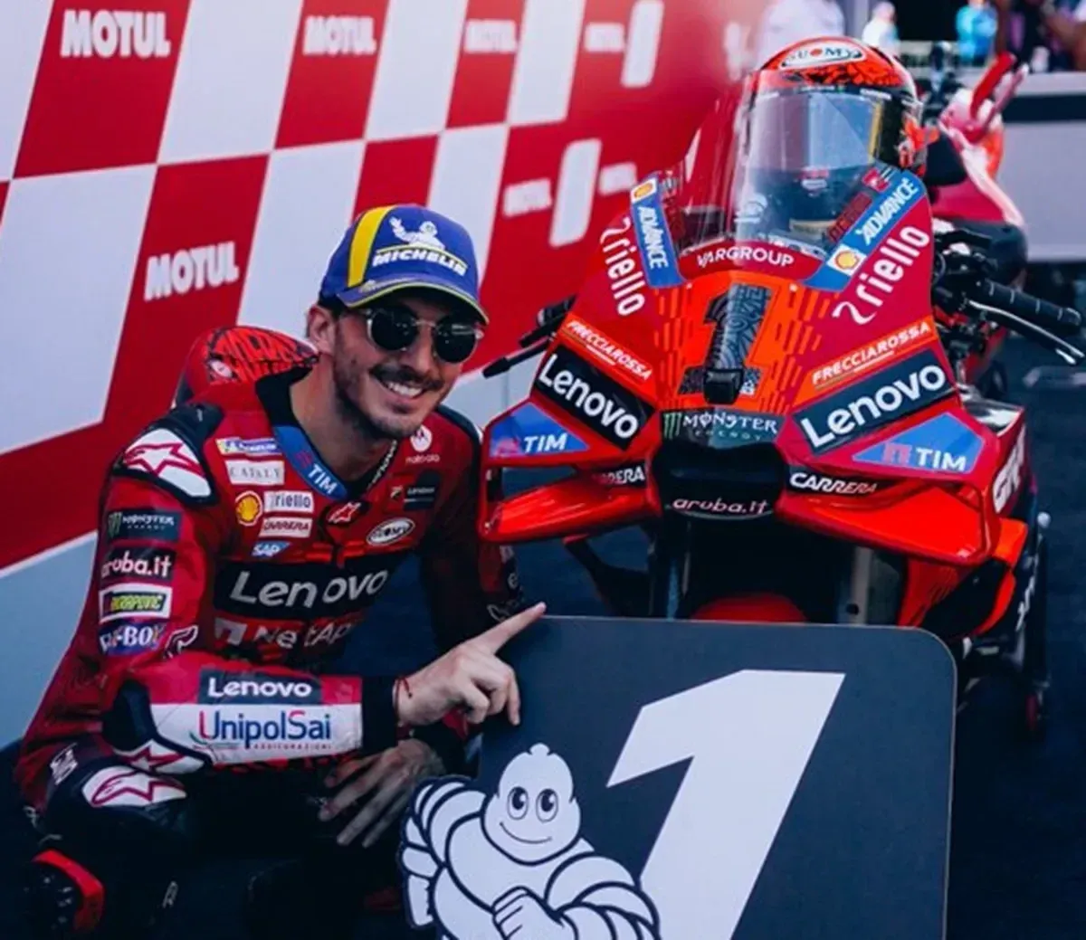 Pecco Bagnaia Blak-Blakan Alasan Tinggalkan Ducati! [titlebase] MotoGP 2025