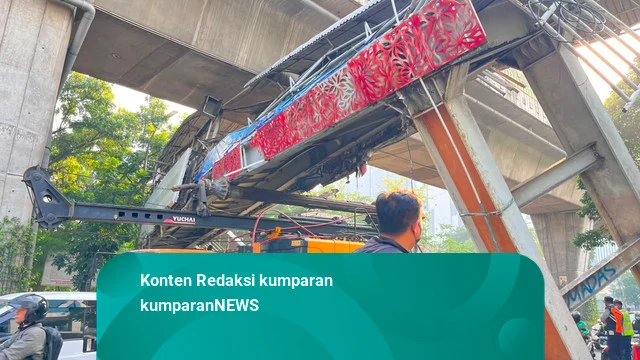 Pengakuan Sopir Truk Penabrak JPO Tendean: Baru Pertama Lewat, Fokus Lihat Maps, Mengapa Ini Terjadi?