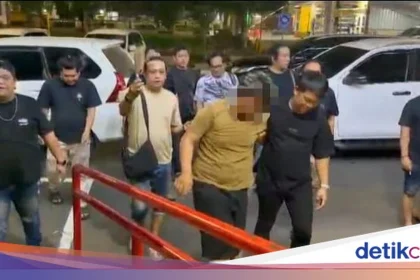Remaja Jepang Ditangkap Usai Retas Massal Akun Anime Pakai ChatGPT, Apa yang Sebenarnya Terjadi?