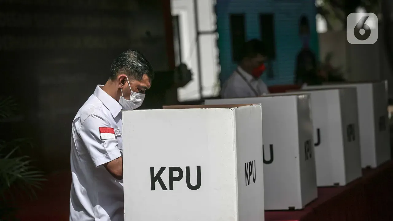 RUU Pemilu AS Mandek, Trump Tekan Pemimpin Senat Partainya Sendiri: Dinamika Politik yang Semakin Kompleks