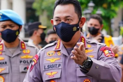 Sopir Alphard yang Cekcok dengan Satpam HI Ternyata Polisi, Kini Dapat Sanksi Tegas dari Polda Jabar