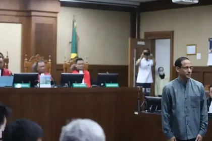 Sosok 4 hakim PN Jakarta Pusat yang dilaporkan Nadiem ke KY, diduga memanipulasi fakta sidang