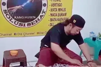 Sosok Pak Totok, Ahli Pengobatan Saraf Sukoharjo yang Menarik Perhatian
