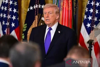 Trump Sebut 1.000 Rudal Siap Diluncurkan Jika Iran Mencoba Membunuhnya, Ketegangan Antara AS dan Iran Meningkat