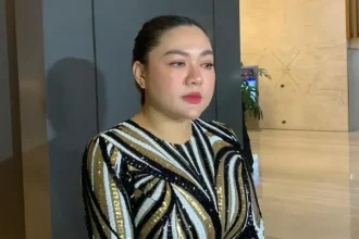 Vicky Shu Rela Berangkat dari Rumah Sakit demi Hadiri Pernikahan Nathalie Holscher dan Aripat, Menunjukkan Persahabatan yang Kuat