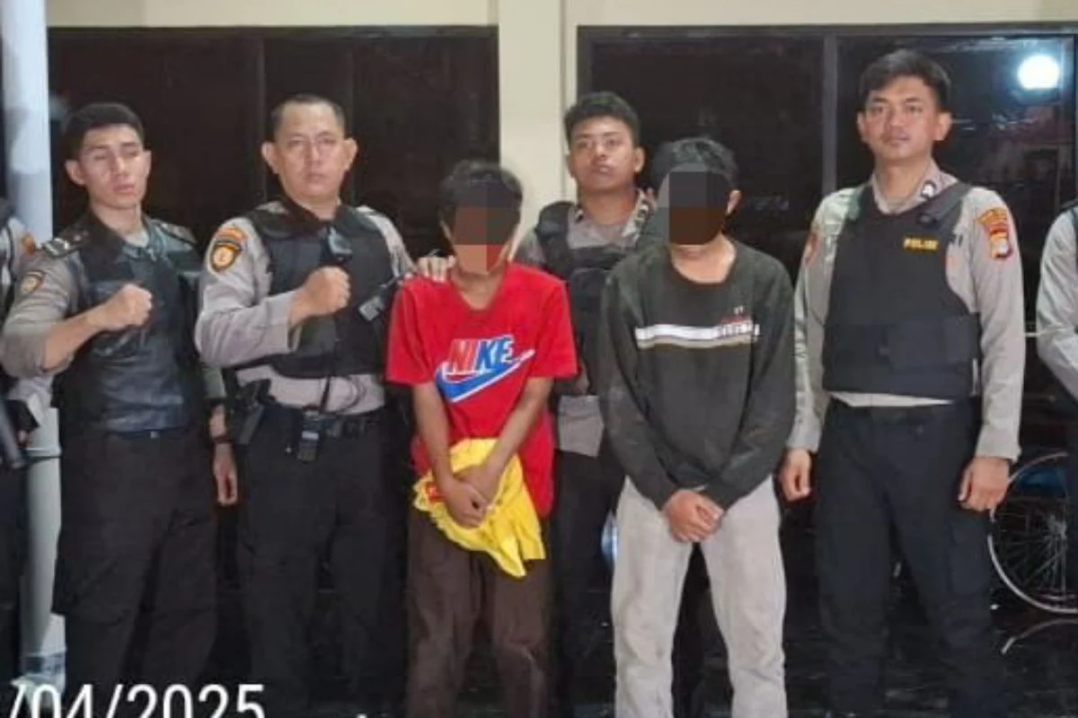 Viral! Aksi brutal remaja bawa celurit tikam pemuda di kawasan Udayana Mataram