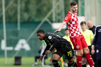 AS Roma Incar Givairo Read, Tapi Apa yang Terjadi?