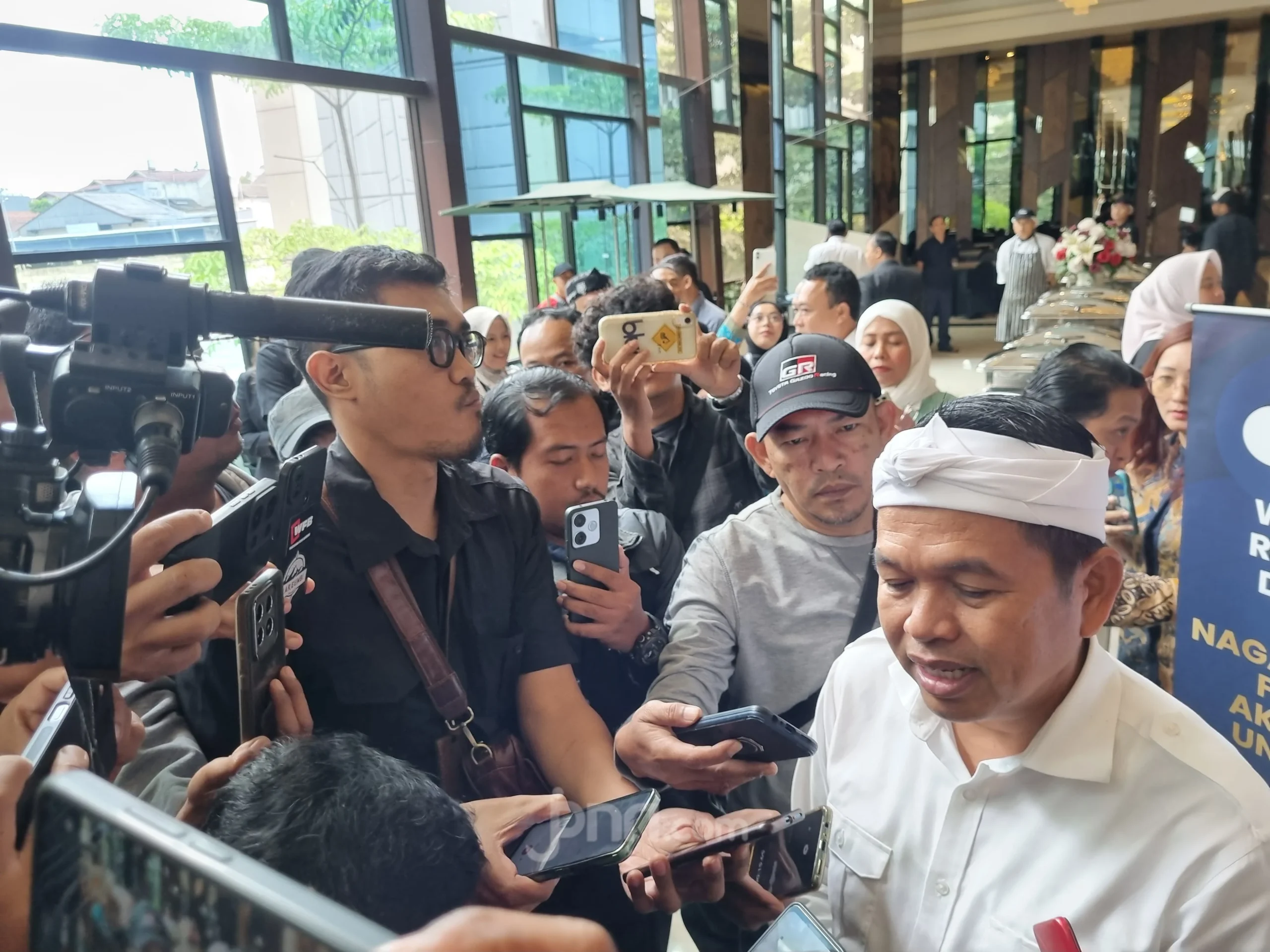 Dedi Mulyadi Coret BUMD Perantara Trans Jabar, Damri Langsung Dibayar Pemprov