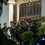 Detik-detik penggeledahan rumah Febrie Adriansyah di Kebayoran Baru, Tim 9 sita dokumen