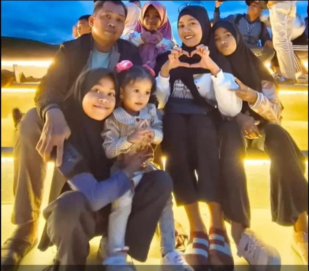 Diding Boneng Dimakamkan Satu Liang Lahat dengan Mendiang Istrinya, Keluarga Mengucapkan Selamat Jalan