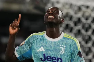 Juventus Resmi Permanenkan Randal Kolo Muani dari PSG, Striker Prancis Ini Siap Bersinar di Turin