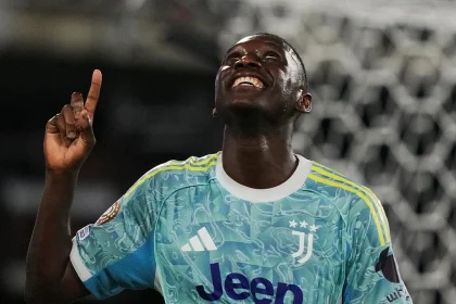 Juventus Resmi Permanenkan Randal Kolo Muani dari PSG, Striker Prancis Ini Siap Bersinar di Turin