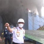 Kebakaran KM Mutiara Sentosa 2, Evakuasi Penumpang Masih Berlangsung