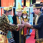 Masyarakat adat NTT nobatkan Jokowi jadi raja Timor, Penganugerahan Gelar Kehormatan Adat yang Mengharumkan Nama Jokowi